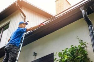 Cleaning gutters